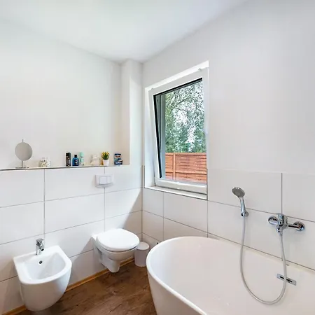 Moderner Bungalow, Rollstuhlgerecht *